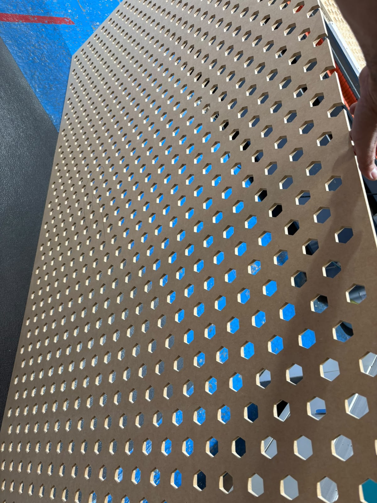 Panel perforado de MDF